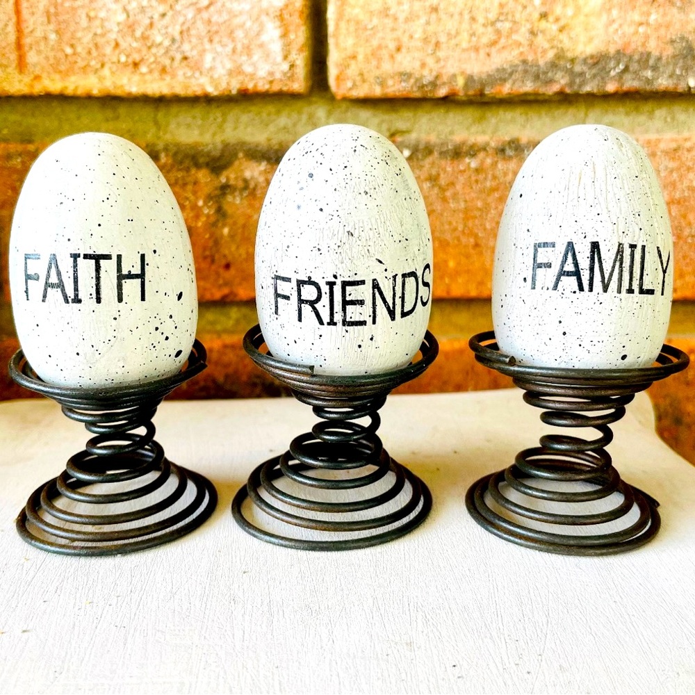 *Faith, Family, Friends Eggs on Springs 3/Set
